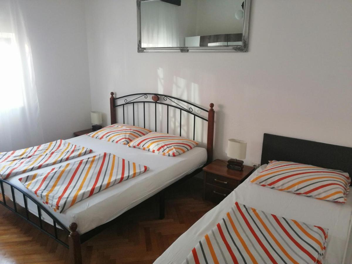 Apartman Mira 扎博里克 外观 照片